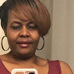 Meet your Posher, Shenika